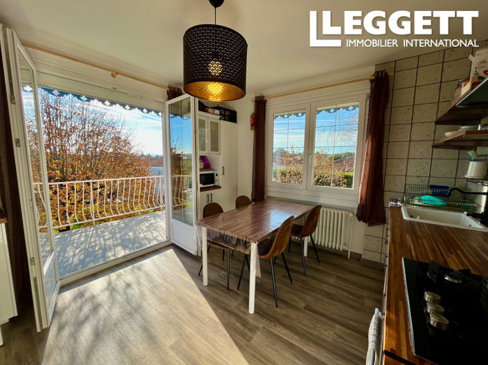 Image No.1-4 Bed House for sale