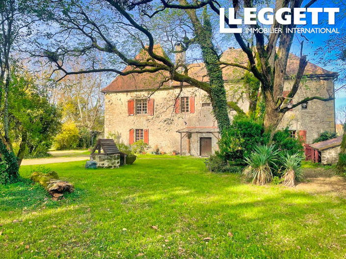 Image No.8-Châteaux de 7 chambres à vendre à Busserolles