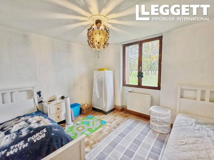 Image No.6-3 Bed House for sale