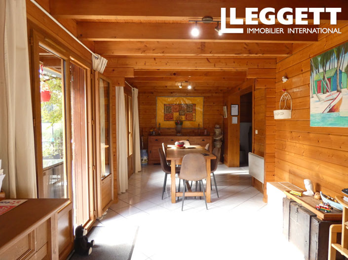 Image No.3-4 Bed House for sale