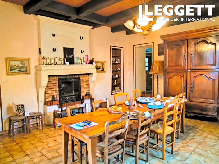 Image No.4-5 Bed House for sale