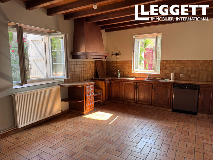 Image No.4-5 Bed House for sale