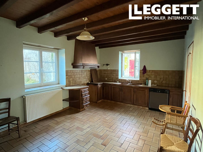 Image No.5-Maison de 5 chambres à vendre à Barbezieux-Saint-Hilaire