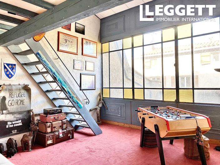 Image No.7-4 Bed House for sale