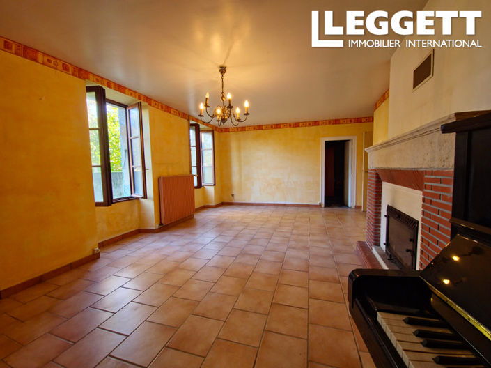 Image No.4-Maison de 6 chambres à vendre à Benet