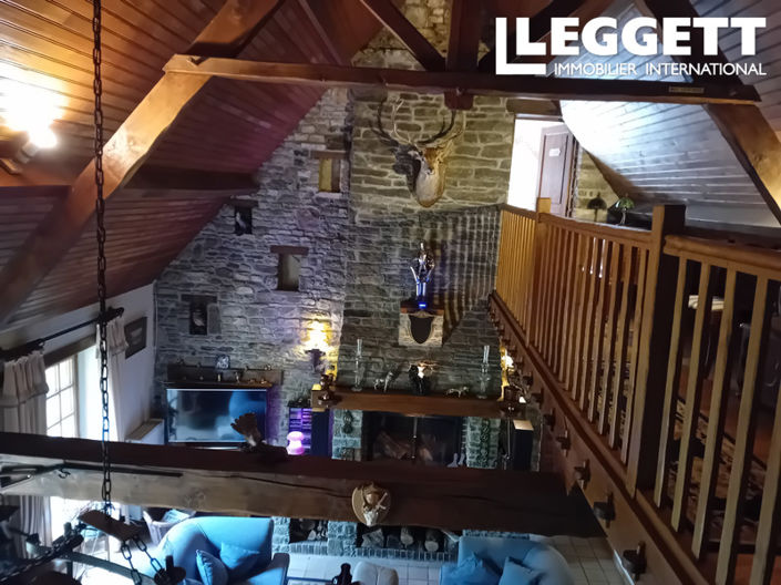 Image No.2-4 Bed House for sale