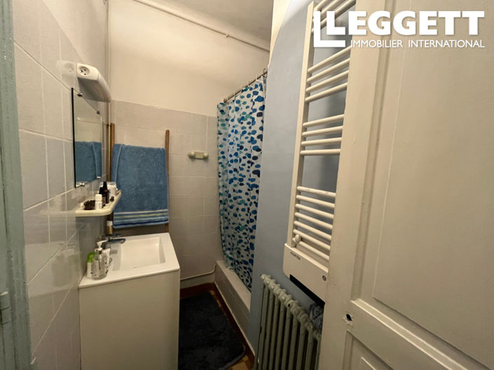 Image No.6-3 Bed House for sale