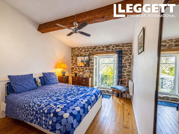 Image No.9-3 Bed House for sale