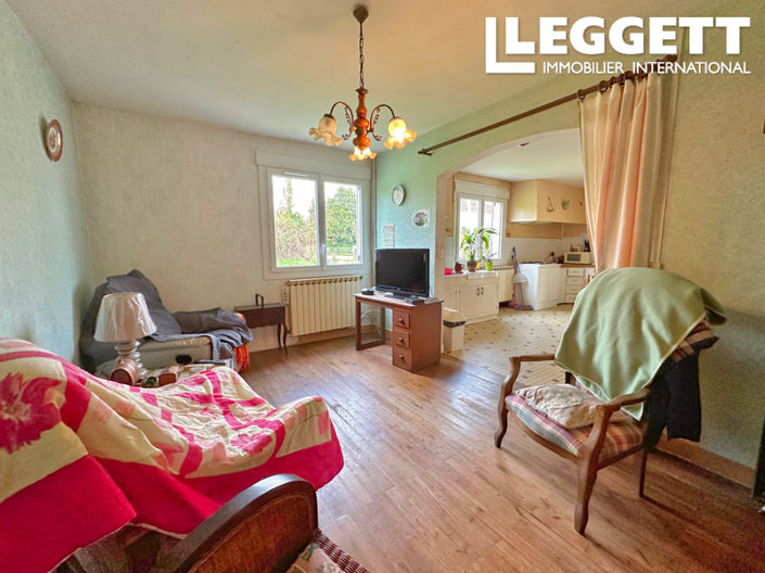 Image No.4-2 Bed House for sale