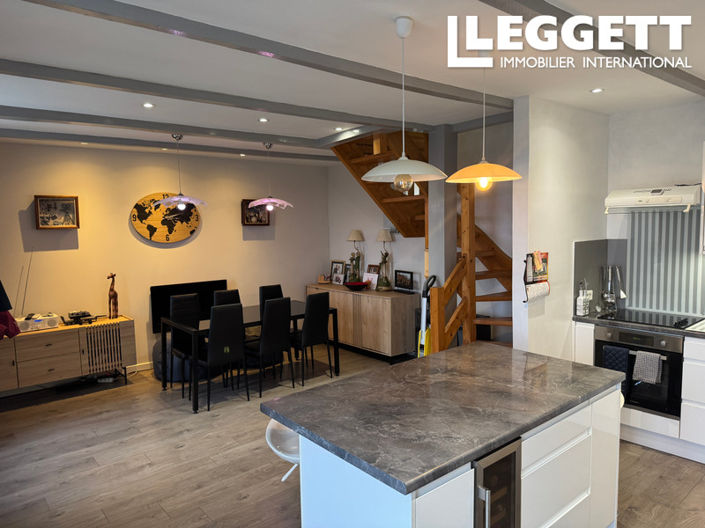 Image No.3-5 Bed House for sale