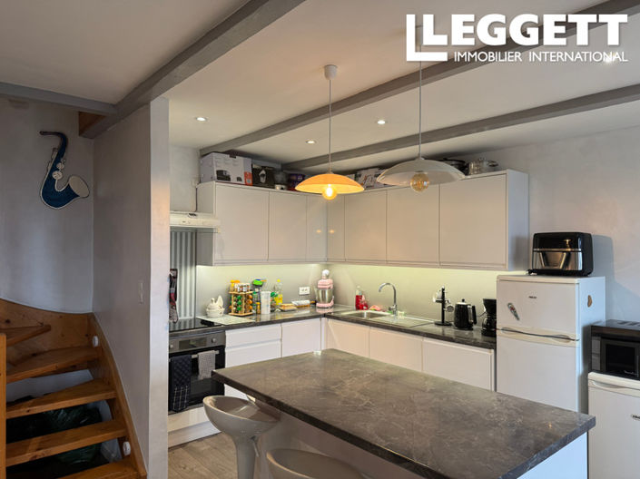 Image No.4-5 Bed House for sale