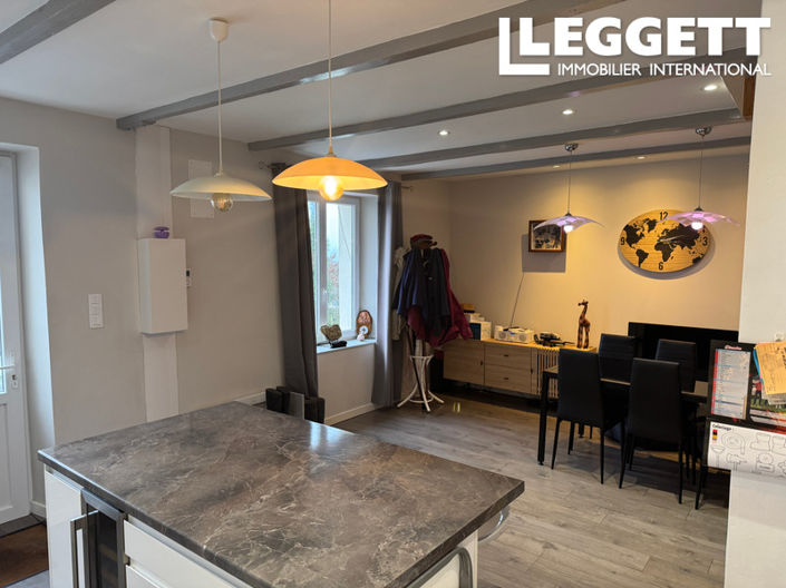 Image No.5-5 Bed House for sale