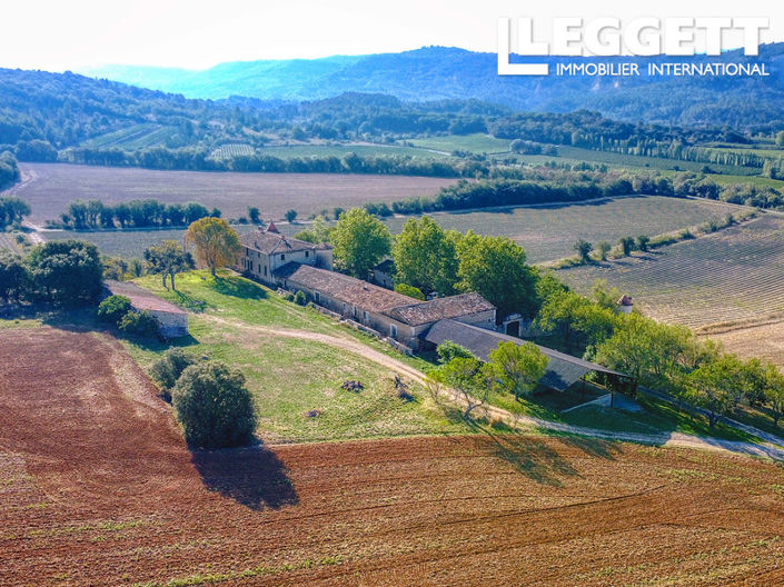 Image No.10-Châteaux de 16 chambres à vendre à Rustrel