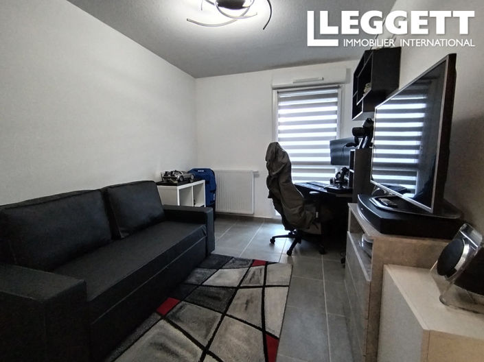 Image No.8-2 Bed Apartment for sale