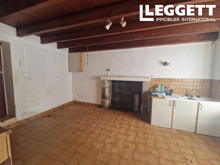 Image No.5-2 Bed House for sale