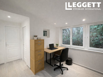 ahr0chm6ly9jzg4uagvzdglhlmltbw8vaw1hz2uvvevom