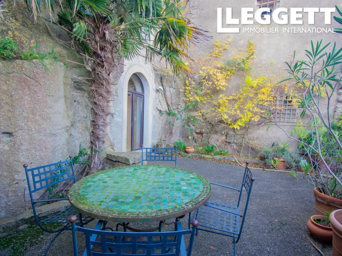 Image No.1-5 Bed House for sale
