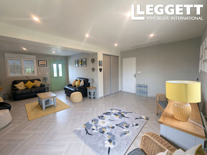 Image No.7-4 Bed House for sale