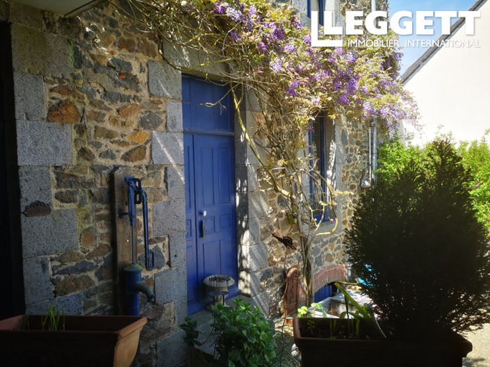 Image No.5-5 Bed House for sale