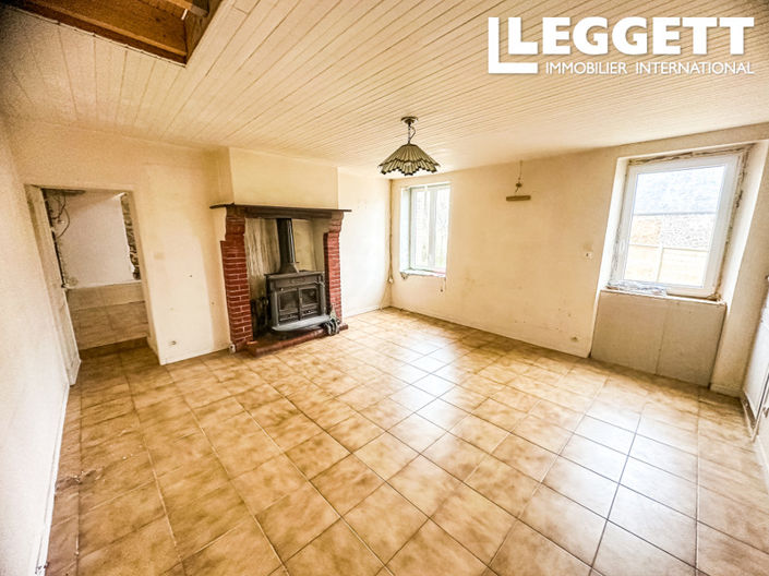 Image No.9-3 Bed House for sale