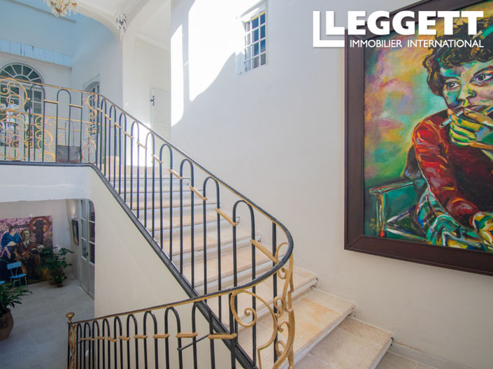 Image No.5-6 Bed House for sale