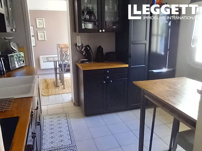 Image No.6-4 Bed House for sale