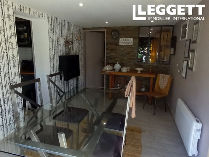 Image No.8-4 Bed House for sale