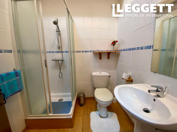 Image No.8-Maison de 3 chambres à vendre à Les Salles-Lavauguyon