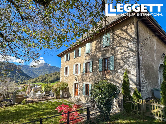 Image No.2-6 Bed House for sale