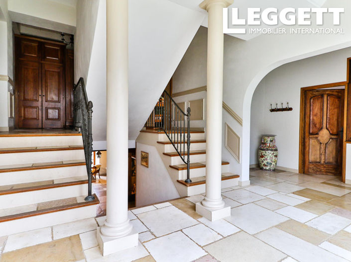 Image No.3-6 Bed House for sale