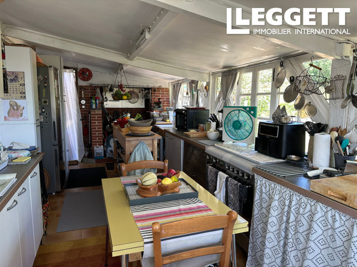 Image No.6-2 Bed House for sale