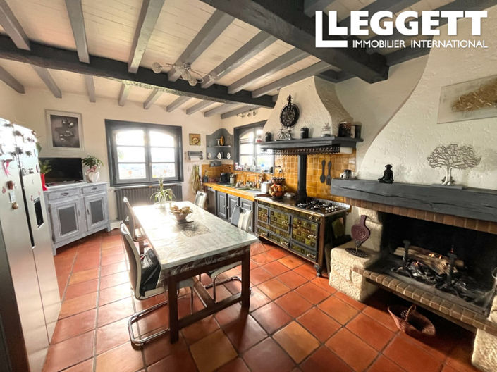 Image No.7-3 Bed House for sale