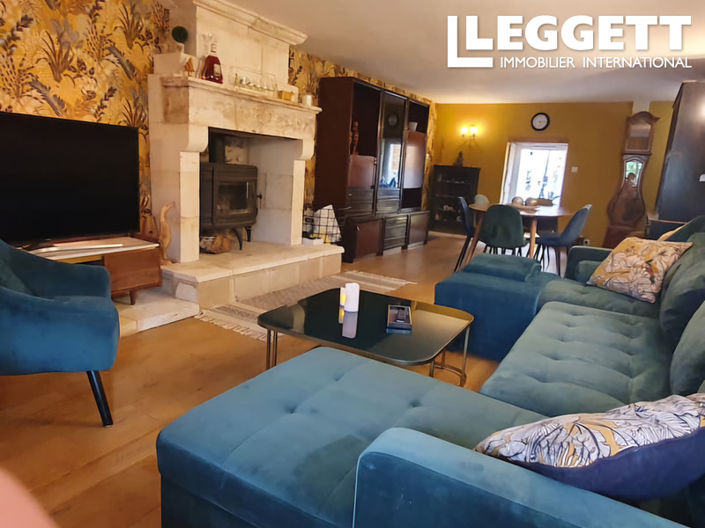 Image No.4-4 Bed House for sale