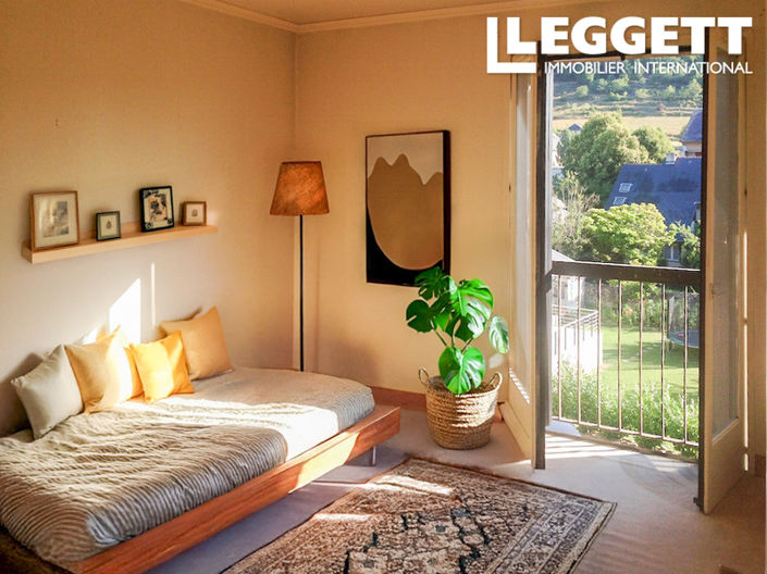 Image No.2-Appartement de 3 chambres à vendre à Espalion