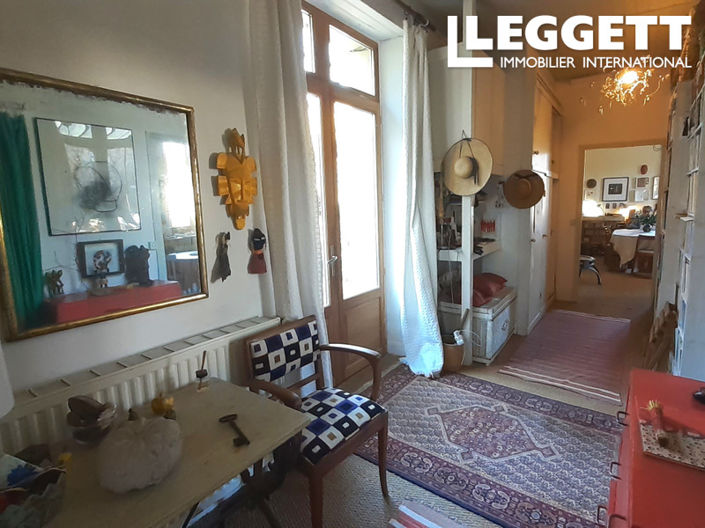 Image No.5-2 Bed House for sale