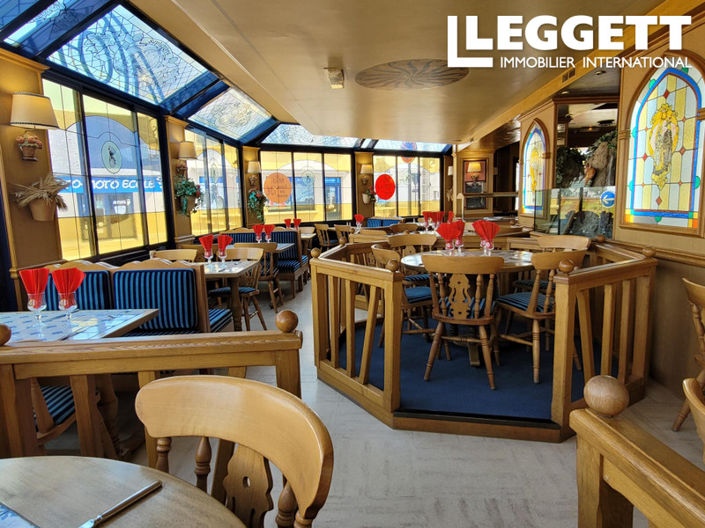 Image No.4-Commercial de 17 chambres à vendre à Argentan