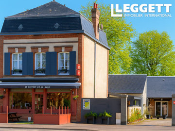 1 - Sées, Commercial