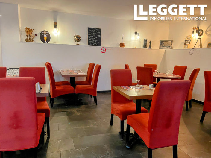 Image No.5-Commercial de 3 chambres à vendre à Sées