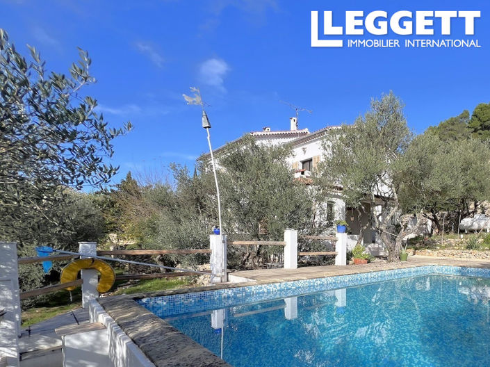 Image No.10-4 Bed House for sale