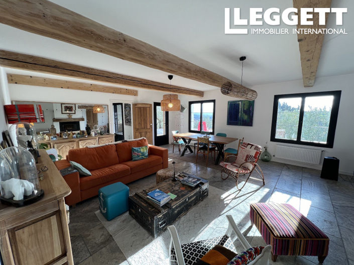 Image No.2-4 Bed House for sale