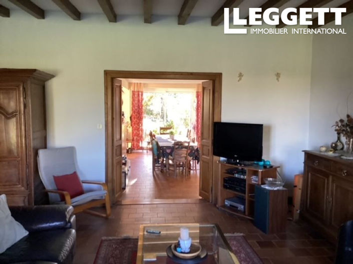 Image No.7-5 Bed House for sale