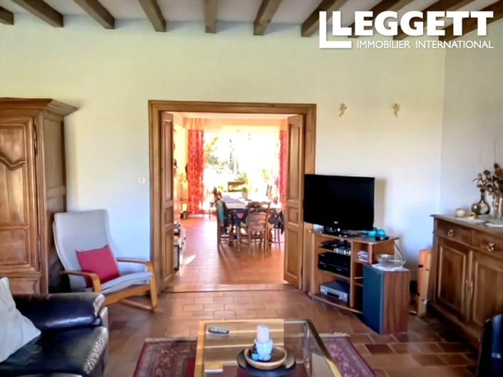 Image No.7-5 Bed House for sale