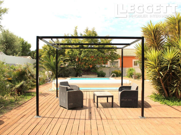 Image No.2-4 Bed House for sale