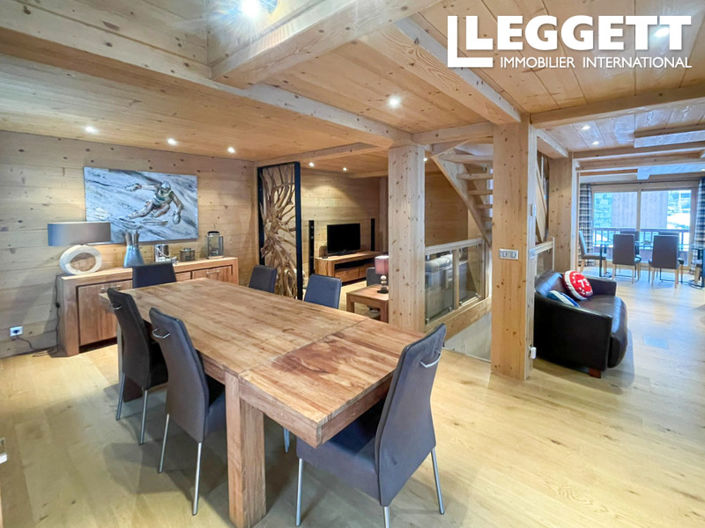 Image No.9-4 Bed House for sale