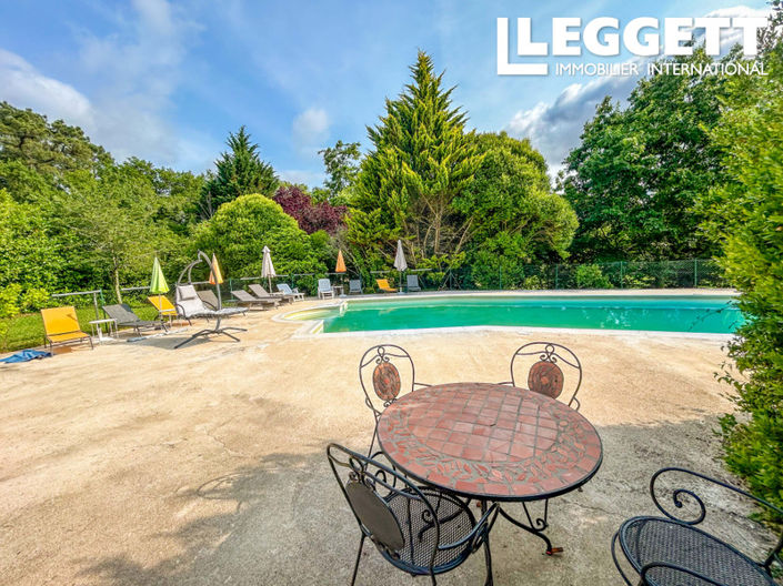 Image No.4-5 Bed House for sale