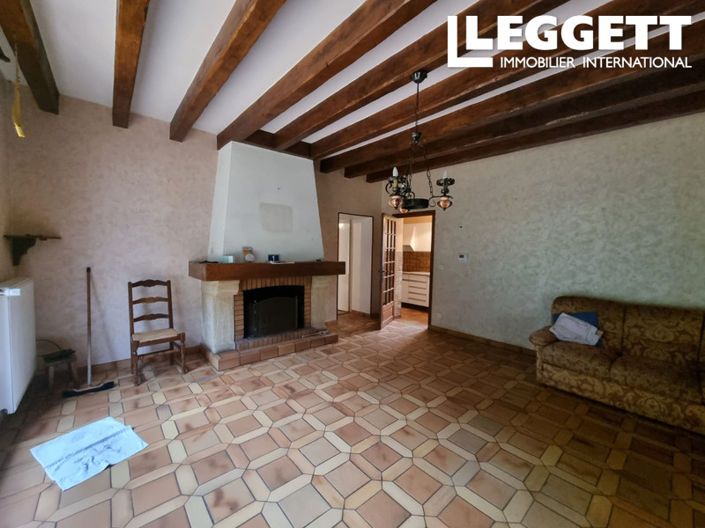 Image No.5-Maison de 4 chambres à vendre à Cérans-Foulletourte