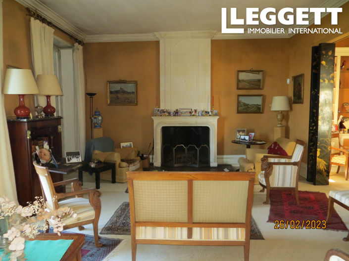 Image No.6-7 Bed House for sale