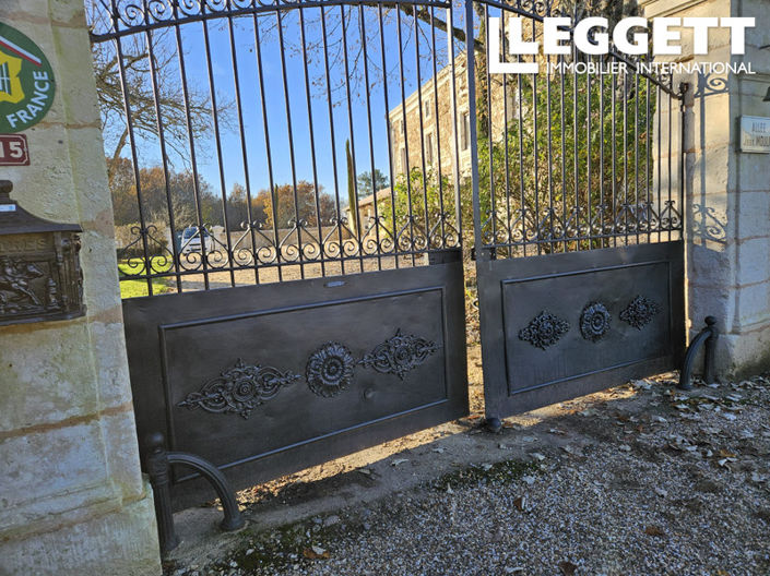 Image No.5-House for sale