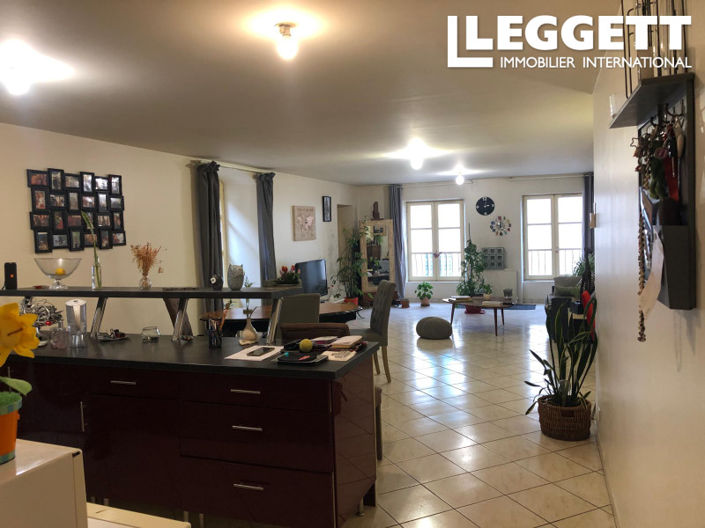 Image No.5-Commercial de 5 chambres à vendre à Dordogne