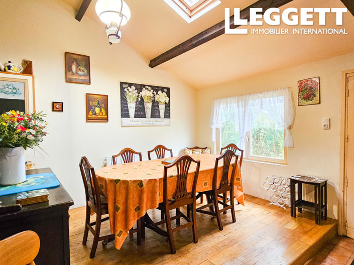 Image No.6-3 Bed House for sale